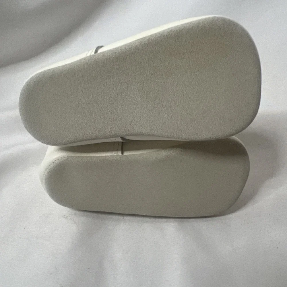 Wee Walker Soft Soles‎ Sz 1 White Shoes Infant Baby 6 Wks - 3 Months